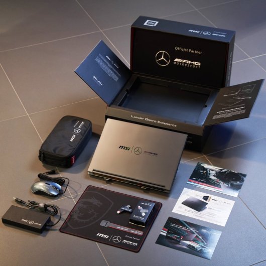 MSI Stealth 18 Mercedes AMG A1VHG-079ES Intel Core Ultra 9 185H/64GB/1TB SSD/RTX 4080/18"