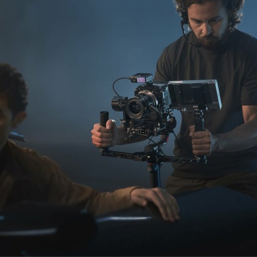 DJI RS 4 Pro Stabilisateur de caméra manuel Noir