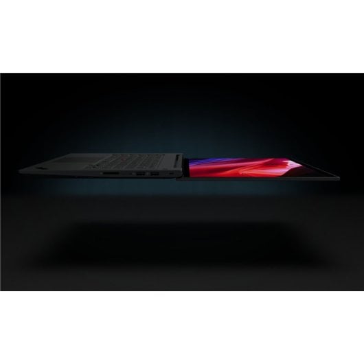 Lenovo ThinkPad P1 Gen 6 Intel Core i7-13700H/16GB/512GB SSD/RTX 4060/16"