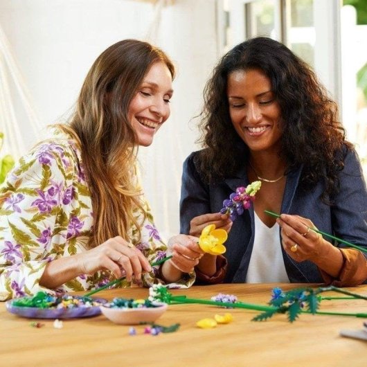 LEGO Icons Ramo de Flores Silvestres 10313 939 pièces