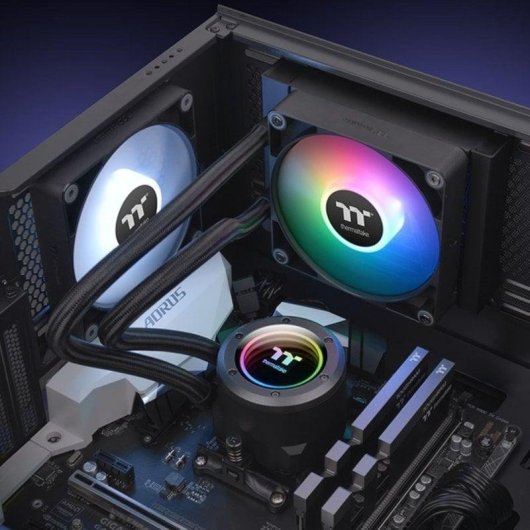 Refrigeração Líquida Thermaltake TH120 V2 ARGB 120mm 1 Ventoinha Preta