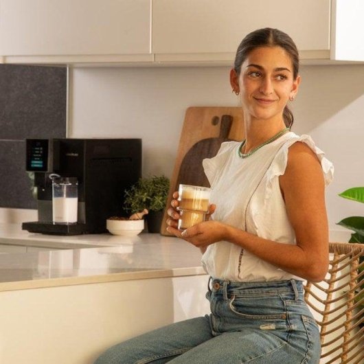 Kaffeevollautomat Cecotec Cremmaet Compactccino 1,1L 19 bar mit Milchbehälter