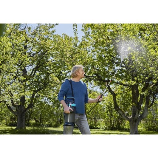 Gardena 11138-20 Gartensprüher Rucksack-Gartenspritzer 5 l