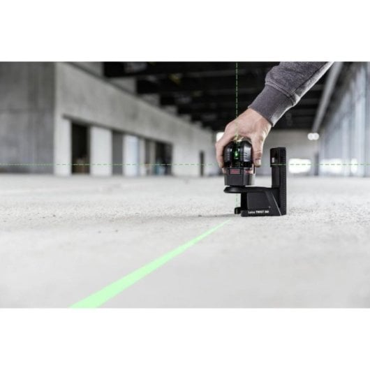 Nivel láser Leica Lino L2P5G Precisión 0,2 mm/m Alcance 35/80 m Proyección Verde