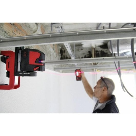 Nivel láser de líneas Leica Lino L2 25m 0,2mm/m 4° autonivelante rojo batería 44h trípode