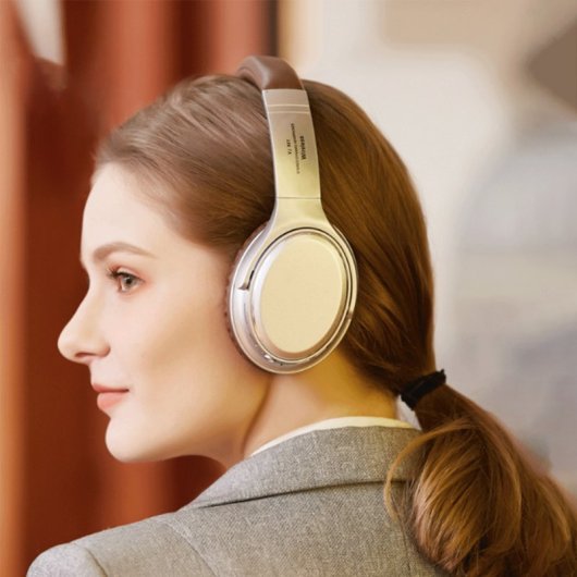 Kinsi VJ901 Auriculares Inalámbricos con Cable/Bluetooth/Jack3.5/Tarjeta TF Rojos
