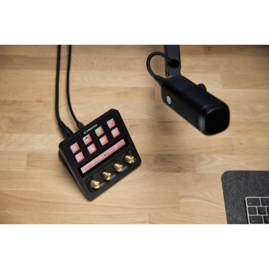 Elgato Stream Deck + Interface audio Dock XLR
