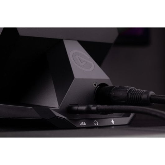 Elgato Stream Deck + Interface audio Dock XLR