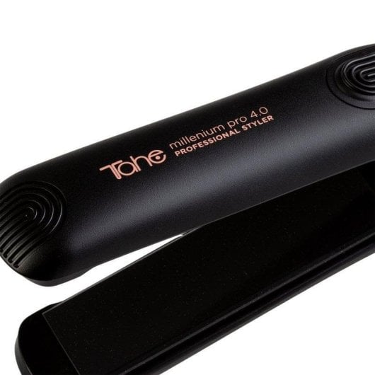 Prancha de Cabelo Cerâmica Tahe Millenium Pro 4.0 230ºC Temperatura Regulável Iónica Desligamento Automático Preto