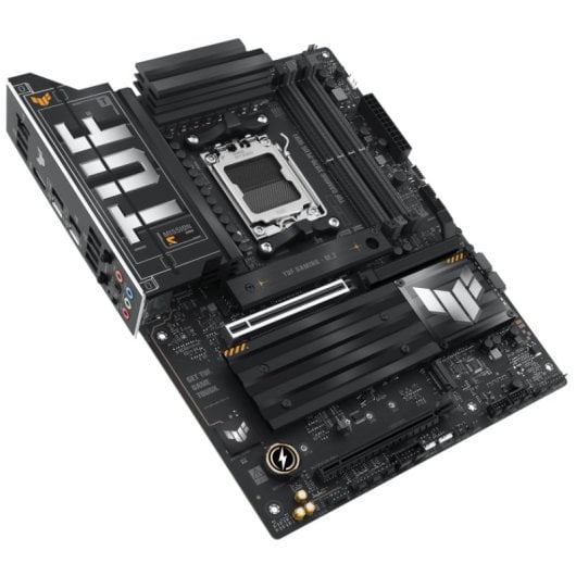 Scheda madre ASUS TUF GAMING X870-PLUS WIFI