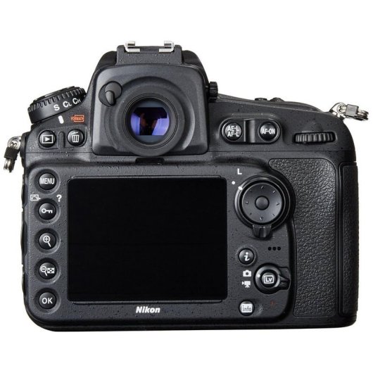 Nikon D810