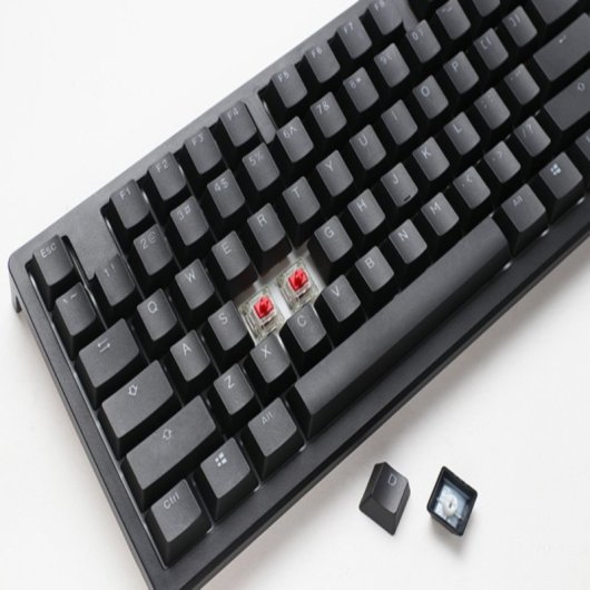 Ducky Zero 6108 100% Teclado Mecânico Classic Black RGB (PT)