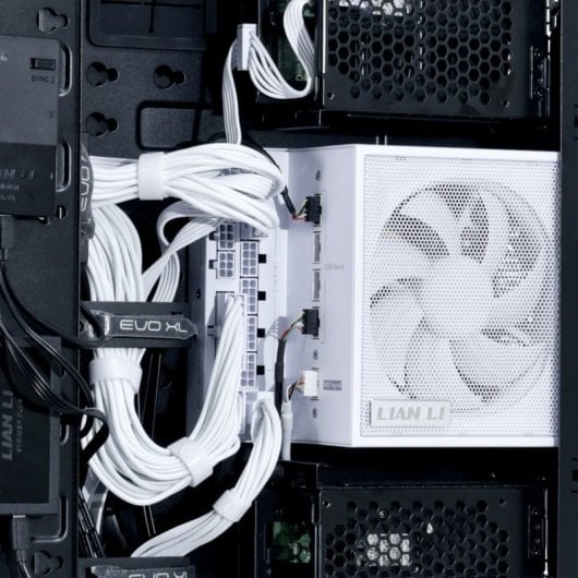 Lian-Li EDGE 1300 ATX 3.1 PCIe 5.1 White 1300W 80 Plus Platinum Modular
