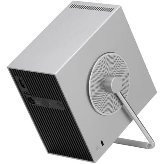 Projetor LG CineBeam Q HU710PB 4K UHD 500 Lúmenes 120" Laser DLP Smart TV Portátil