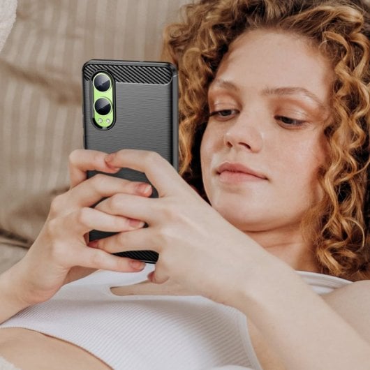 Max Power Digital Kohlefaser-Schutzhülle für Oneplus Ce 4 Lite, stoßfest, schwarzes Silikon