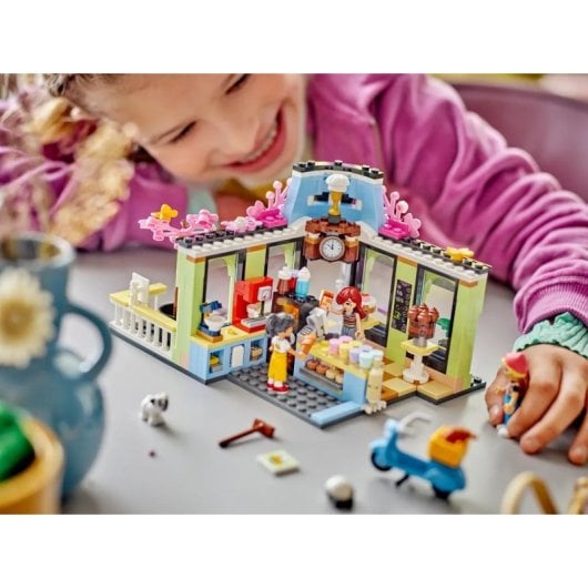 Lego Friends Café Heartlake