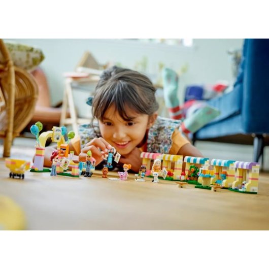 Tag der Haustieradoption von Lego Friends