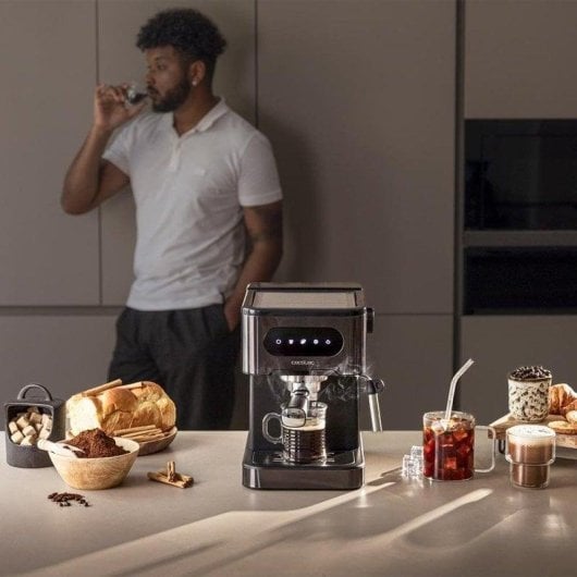 Cafetera Expresso Cecotec Power Espresso 20 ColdBrew 1,5L 20 bares con pantalla táctil y vaporizador