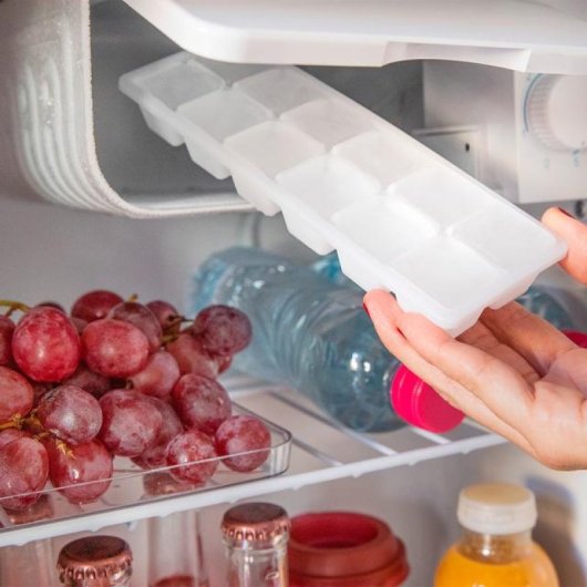 Cecotec GrandCooler 20000 SilentCompress Mini Frigorífico 46L Congelador y Puera Reversible E Blanco