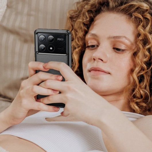 Max Power Digital Carbon Fiber Schutzhülle für Xiaomi Poco X6 Pro 5g, stoßfest, schwarzes Silikon