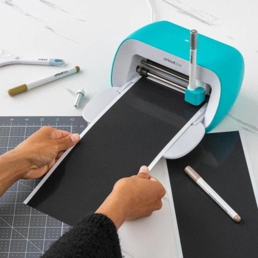 Etiqueta Autoadesiva Cricut Joy Smart Vinyl Preto Permanente Vinil 5.5x13