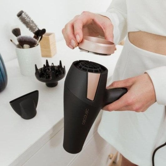 Haartrockner Cecotec Bamba IoniCare Elegance AC 2400 W Ionen Technologie Schwarz