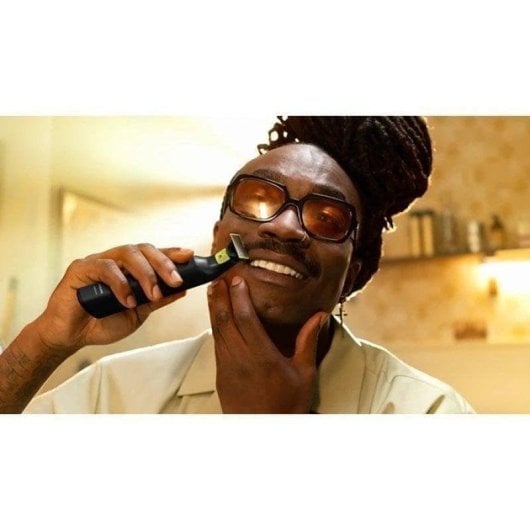 Tondeuse Visage et Corps Philips OneBlade Pro 360 QP6542/15 Sans Fil 90min Sec et Mouillé 14 Réglages Lame 360°