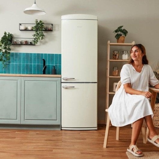 Frigorífico Combi Cecotec Bolero CoolMarket Combi Origin 294+ Total No Frost 190 cm 294L E Beige Alarma en puerta