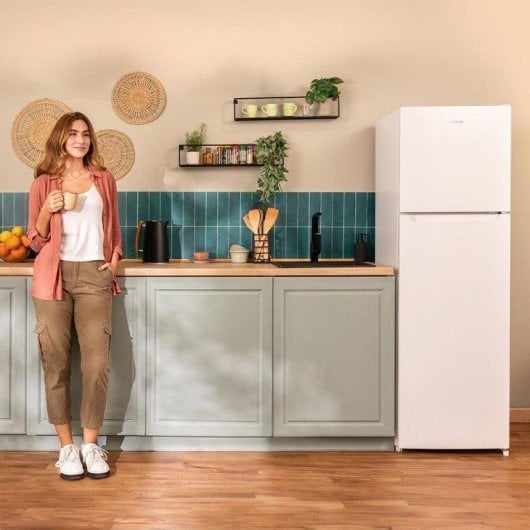 Frigorífico Dois Portas Cecotec Bolero CoolMarket 2D 261 White E Defrost 169cm 261L E Branco