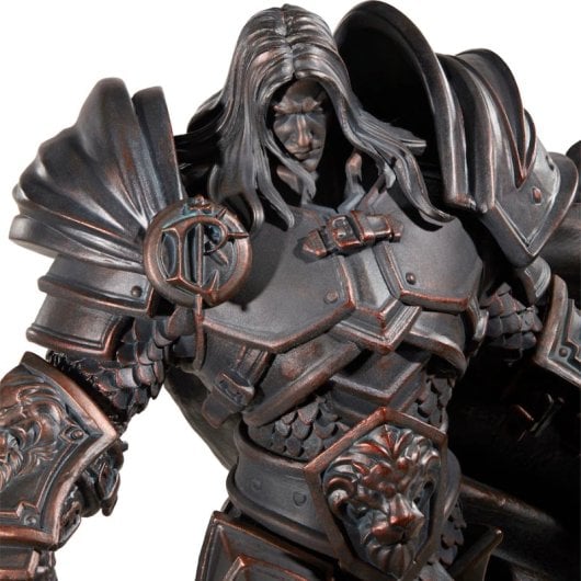 Blizzard World Of Warcraft Príncipe Arthas Estatua 25 Cm