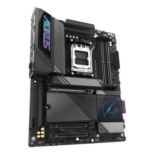Placa Base Gigabyte X870E AORUS PRO AMD X870E AM5 DDR5 ATX WiFi 7 PCIe 5.0 USB 4 2.5GbE RGB
