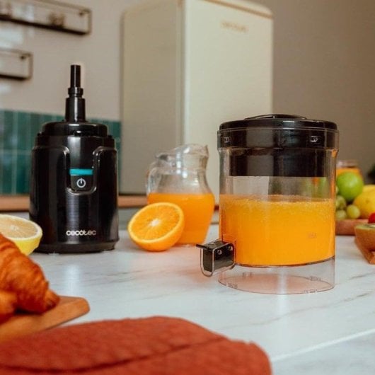 Elektrischer Entsafter Cecotec Essential TowerAdjust Easy Steel 140W 0,35L Edelstahl