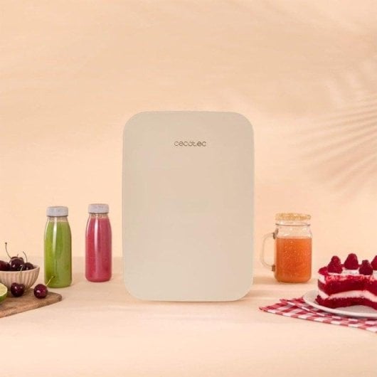 Mini Frigorifero Cecotec Bolero Minicooling 10L Bahamas Beige compatibile auto, doppia funzione termica