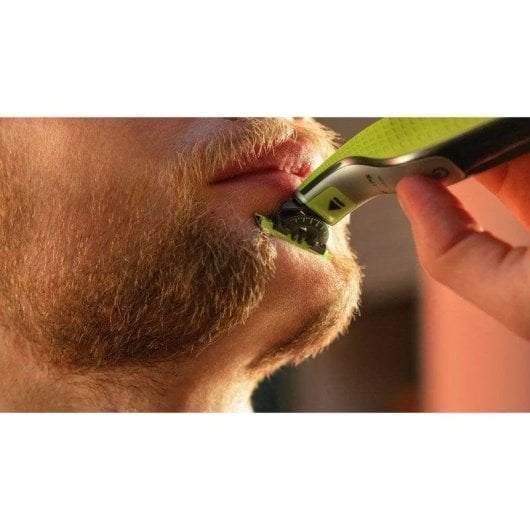 Elektrorasierer Philips OneBlade 360 QP2734/31 Kabellos 60min Nass- und Trockenrasur 1 Klinge