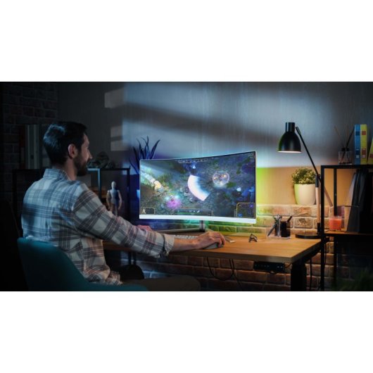 Philips Evnia 34M2C5501A/00 34" LED Fast VA QHD 180Hz com Altifalantes, Altura Ajustável e FreeSync Curvo