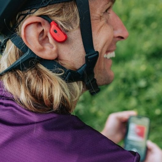 Suunto Wing Auriculares Deportivos de Conducción Ósea Bluetooth con Luces LED y Batería Externa Rojo