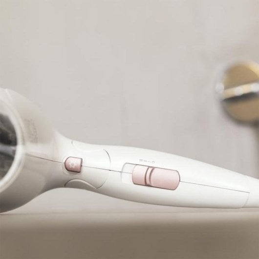 Klappbarer Ionen-Reiseföhn Cecotec Bamba IoniCare TravelWhite 2400W 3 Temperaturstufen 2 Geschwindigkeiten Zubehör Weiß