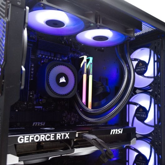 PcCom Imperial AMD Ryzen 7 9800X3D / 32 GB / 2 TB SSD / RTX 5070 Ti
