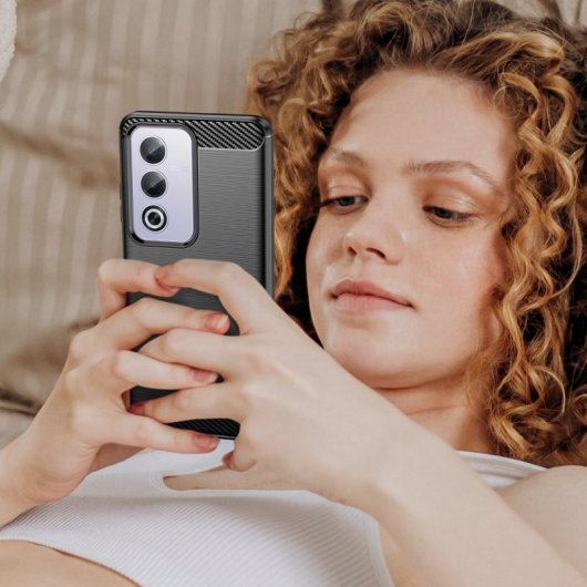 Custodia in silicone antiurto nero Max Power Digital Carbon Fiber per OPPO A80