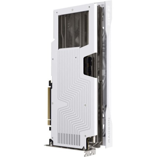XFX SWIFT AMD Radeon RX 9070 OC Triple Fan 16GB GDDR6 FSR 4 Blanca