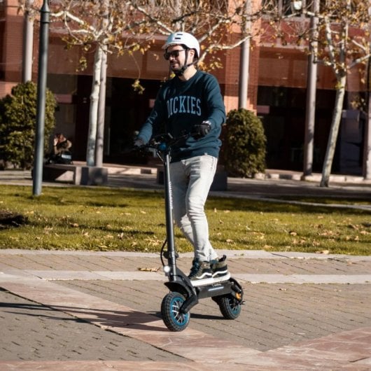Smartgyro Dual Max 2 LR Patinete Eléctrico 2x1000W 70km 18000mAh Doble Suspensión Homologado DGT