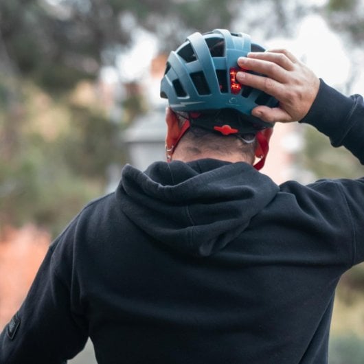 Smartgyro Smart Helmet Casco Urbano con Luce per Scooter e-Bike Multi Taglia Regolabile M/L Blu