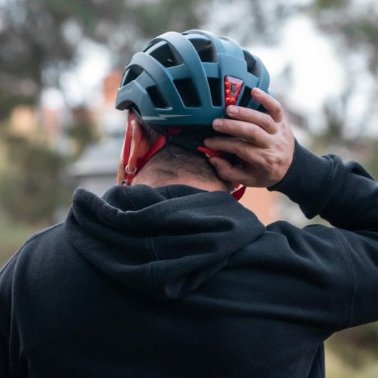 Smartgyro Smart Helmet Casco Urbano con Luce per Scooter e-Bike Multi Taglia Regolabile M/L Blu