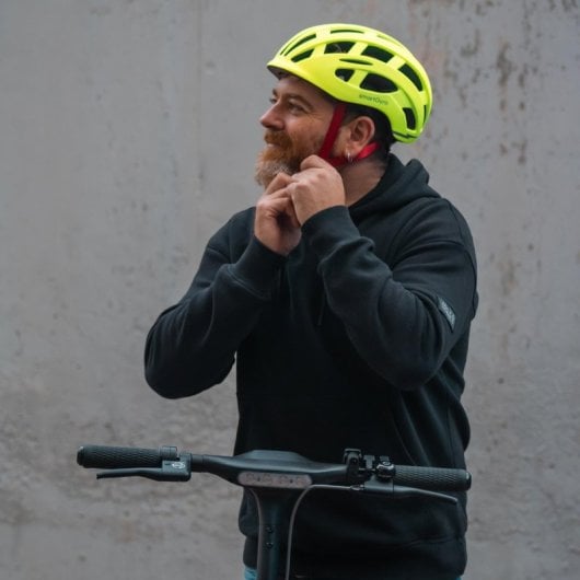 Smartgyro Smart Helmet Casco Urbano con Luce per Scooter e-Bike Multi Taglia Regolabile M/L Giallo