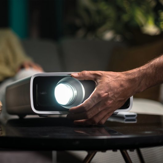 Projecteur intelligent Full HD Philips Neopix 750