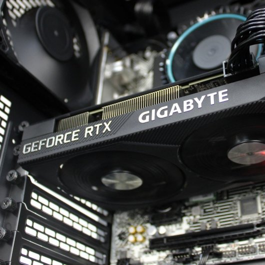 PCBYTE Mystic Pc Intel Core i9-14900F/64GB/2TB SSD/RTX 4070