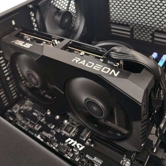 PCBYTE Lunar Pc AMD Ryzen 9 7950X3D/64GB/4TB SSD/RX 7900 XT