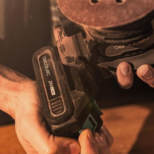 Cecotec PerfectSurface 2120 Rotate Levigatrice a Batteria 21V 360º 12 Pezzi di Ricambio Nero