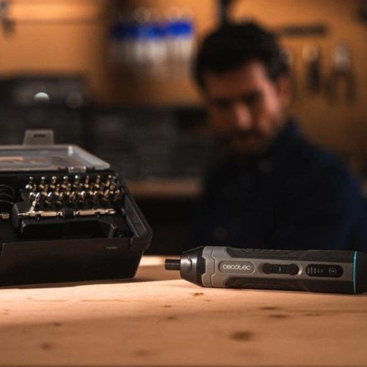 Tournevis électrique Cecotec EasyGyro 3000 Pocket Compact LED USB-C Noir