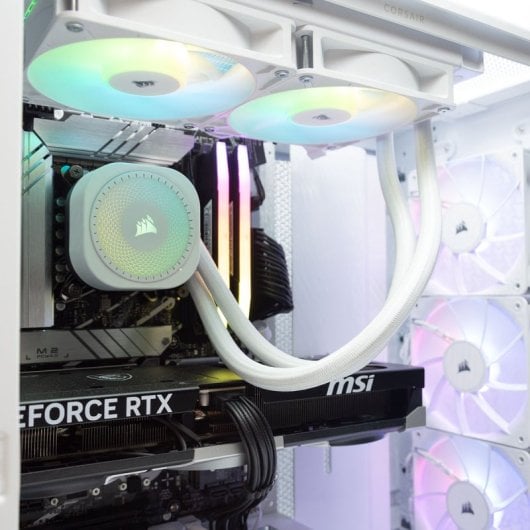 PcCom iCUE Intel Core i7-14700KF / 32 GB / 2 TB SSD / RTX 5070 Ti